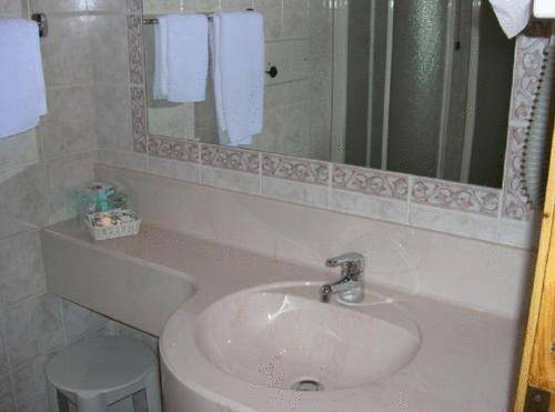Imagen de la habitación del Hotel San Matteo, SANTA CATERINA VALFURVA. Foto 5