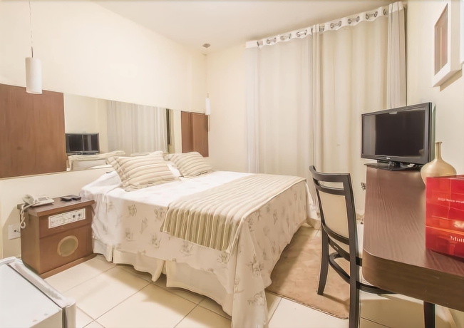 Imagen de la habitación del Hotel San Michel, Taubat&eacute;. Foto 7