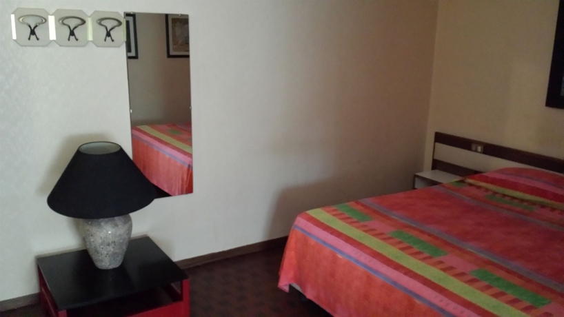 Imagen de la habitación del Hotel San Michele, Aprilia. Foto 7