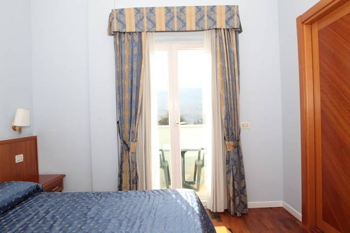 Imagen de la habitación del Hotel San Michele, L'aquila . Foto 7