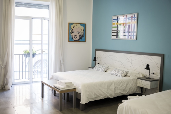 Imagen de la habitación del Hotel San Michele, Nápoles. Foto 6