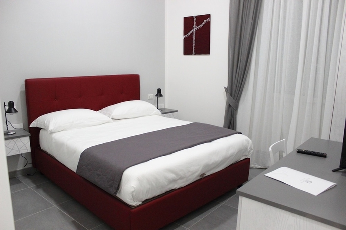 Imagen de la habitación del Hotel San Michele, Nápoles. Foto 17