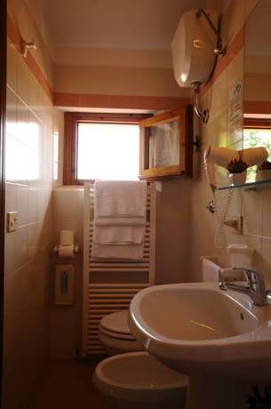 Imagen de la habitación del Hotel San Michele, San Gimignano. Foto 4