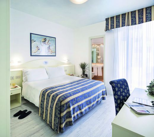 Imagen de la habitación del Hotel San Michele, San Michele al Tagliament. Foto 6