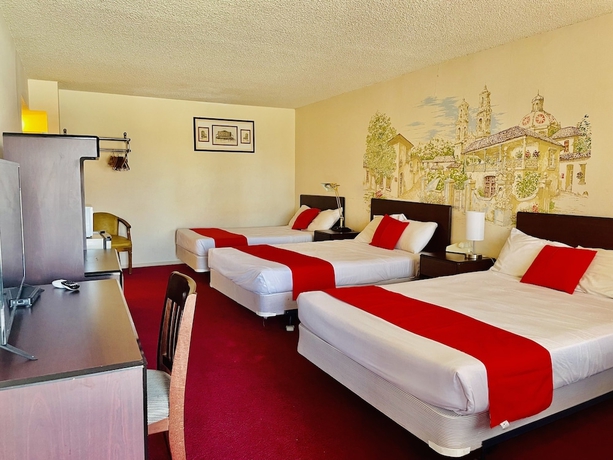 Imagen de la habitación del Hotel San Miguel Inn. Foto 9