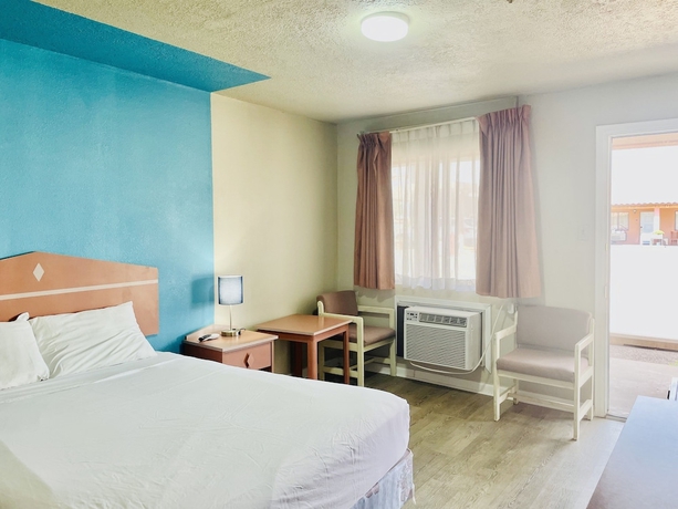 Imagen de la habitación del Hotel San Miguel Inn. Foto 12