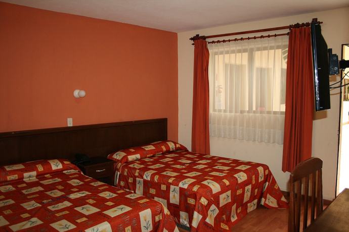 Imagen de la habitación del Hotel San Miguel, Morelia. Foto 5