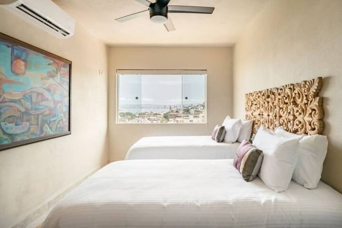 Imagen general del Hotel San Miguel PV Rentals. Foto 4