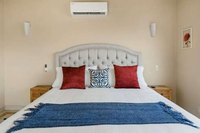 Imagen general del Hotel San Miguel PV Rentals. Foto 5