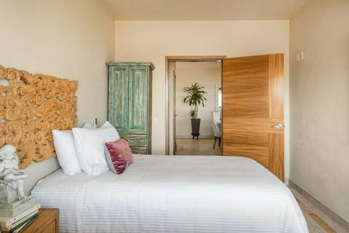 Imagen general del Hotel San Miguel PV Rentals. Foto 15