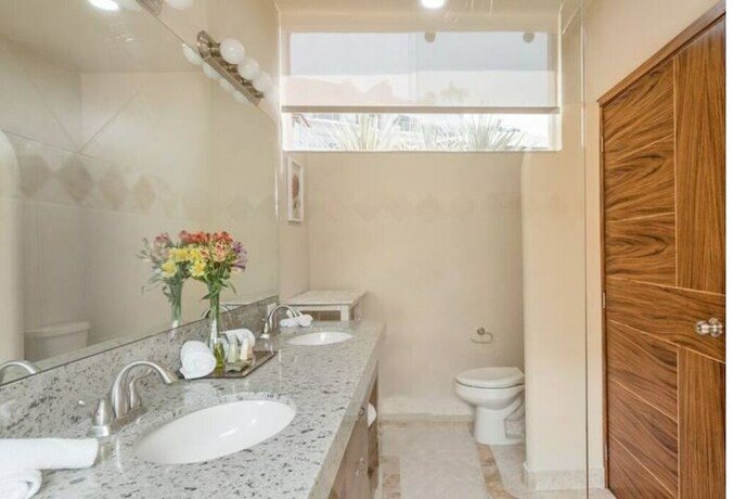 Imagen general del Hotel San Miguel PV Rentals. Foto 17