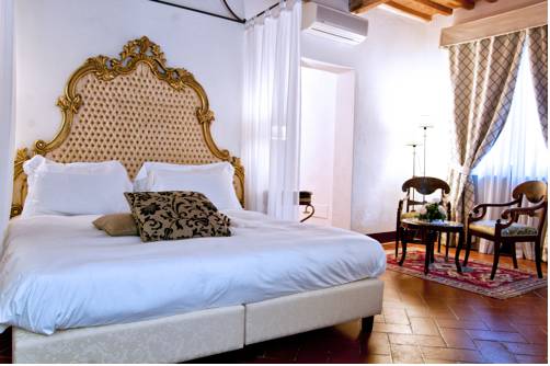 Imagen de la habitación del Hotel San Miniato. Foto 11