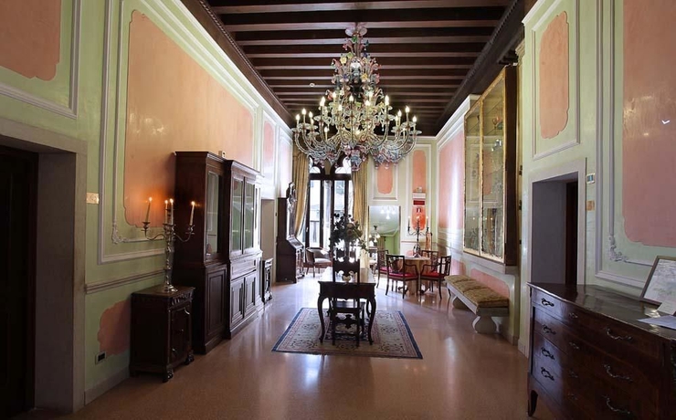 Imagen de los interiores del Hotel San Moisè, Venecia. Foto 5
