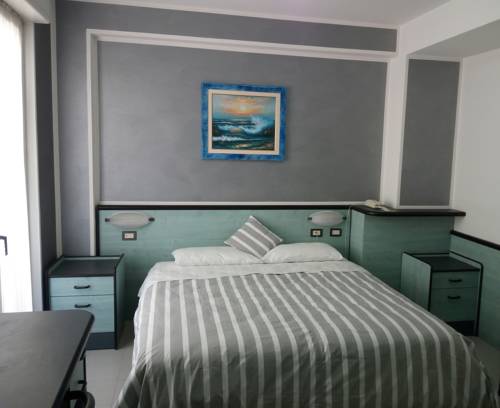 Imagen de la habitación del Hotel San Nazario. Foto 5