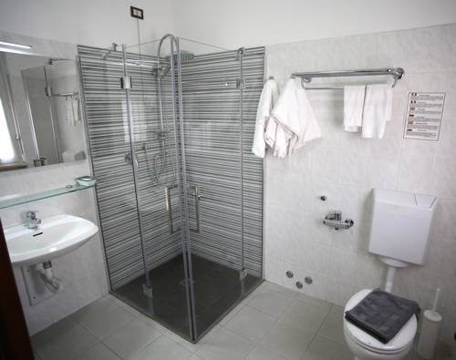 Imagen de la habitación del Hotel San Nazario. Foto 7