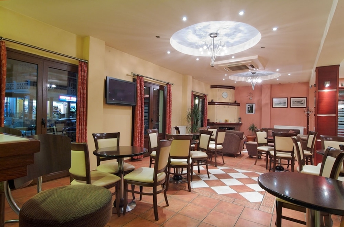 Imagen de los interiores del Hotel San Nectarios. Foto 18
