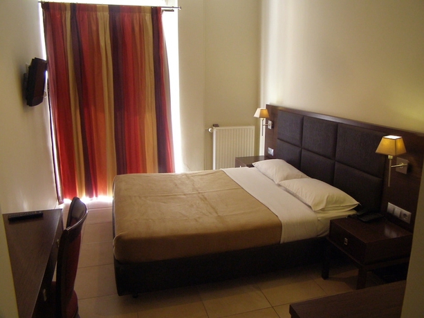 Imagen de la habitación del Hotel San Nectarios. Foto 13