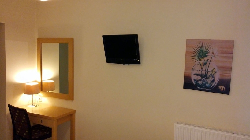 Imagen de la habitación del Hotel San Nectarios. Foto 15