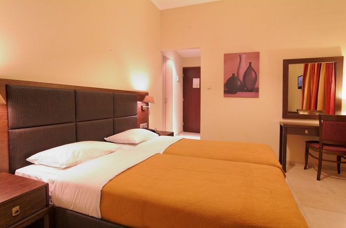 Imagen de la habitación del Hotel San Nectarios. Foto 17