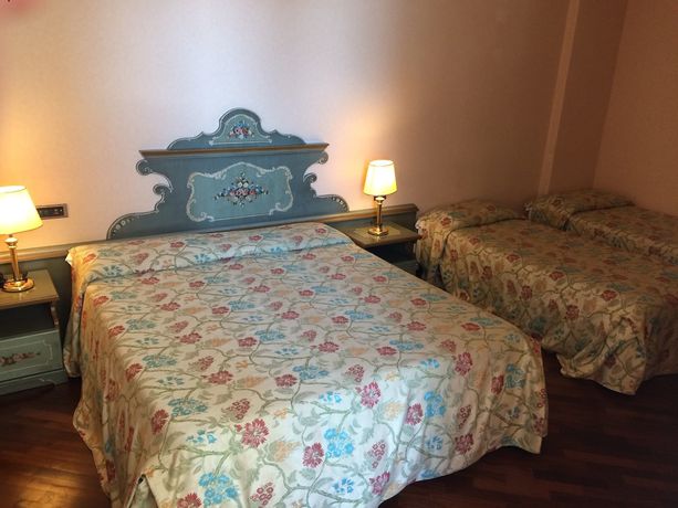 Imagen de la habitación del Hotel San Nicola, Lagonegro. Foto 8