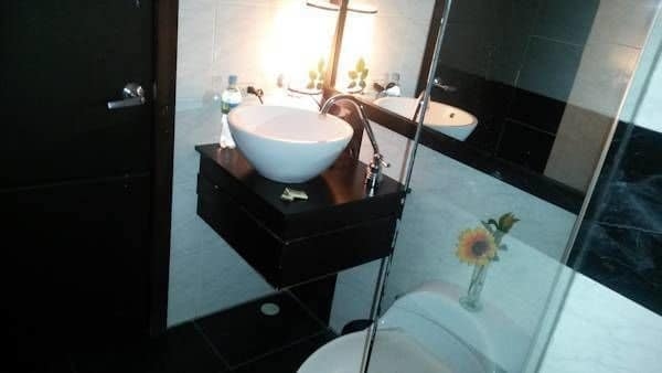 Imagen de la habitación del Hotel San Nicolas Bogota. Foto 3
