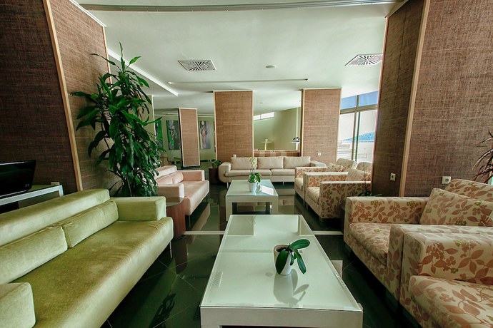 Imagen de los interiores del Hotel San Nicolas Resort. Foto 20