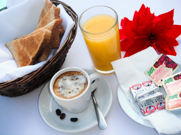 Imagen del bar/restaurante del Hotel San Nicolas and Casino. Foto 4