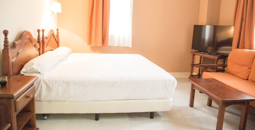 Imagen de la habitación del Hotel San Pablo Sevilla. Foto 6