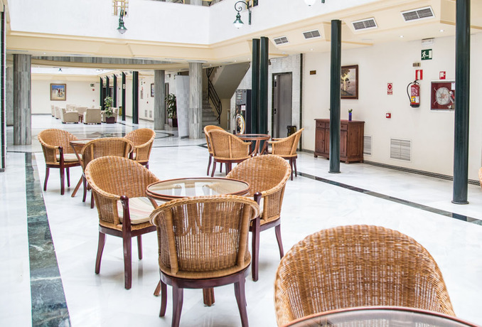 Imagen de los interiores del Hotel San Pablo Sevilla. Foto 15