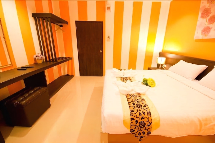 Imagen de la habitación del Hotel San Paisan Resort. Foto 13