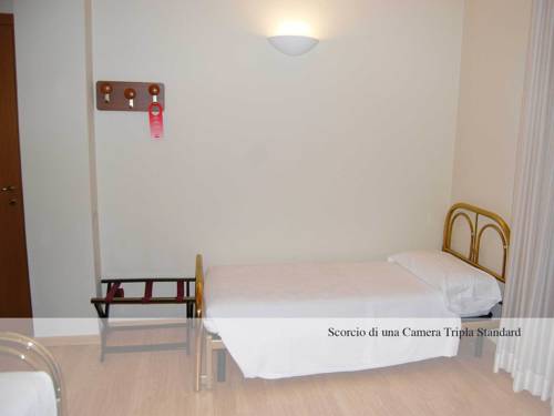 Imagen de la habitación del Hotel San Pancrazio. Foto 9