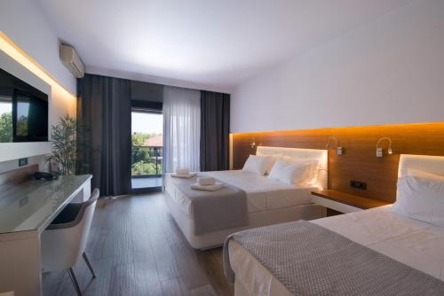 Imagen general del Hotel San Panteleimon. Foto 2