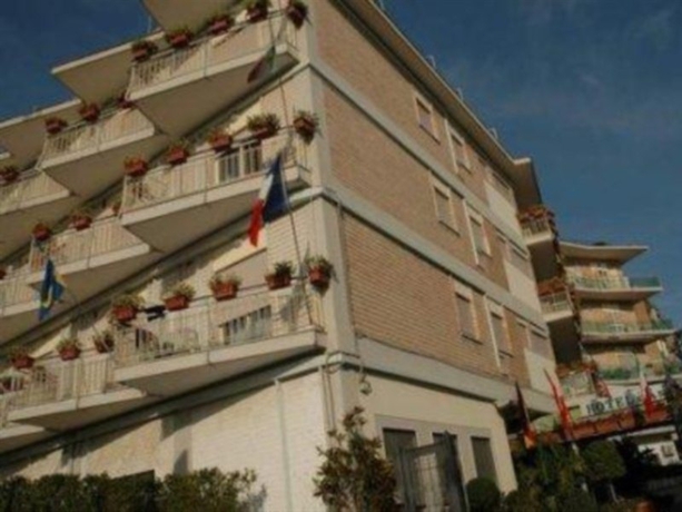 Imagen general del Hotel San Paolo, Nápoles. Foto 6