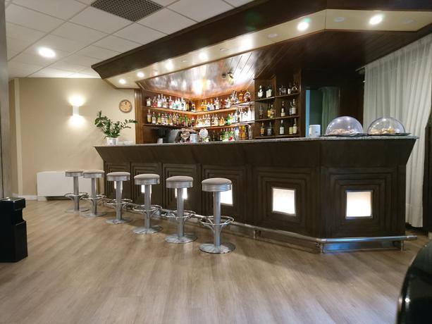 Imagen del bar/restaurante del Hotel San Paolo Palace. Foto 2