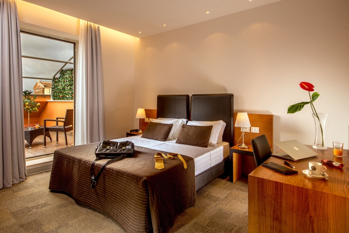 Imagen de la habitación del Hotel San Paolo Roma. Foto 4