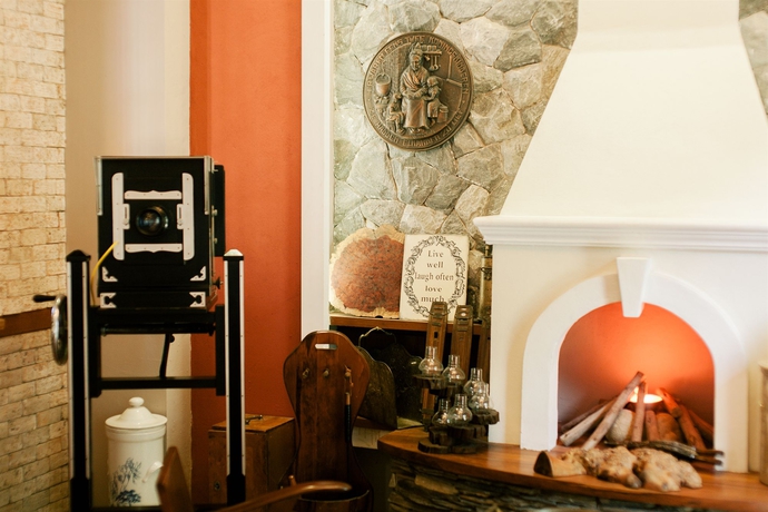 Imagen de los interiores del Hotel San Pareni. Foto 16