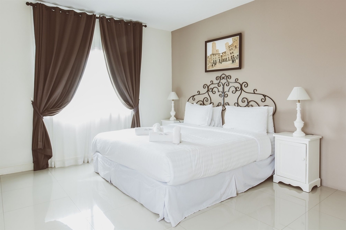Imagen de la habitación del Hotel San Pareni. Foto 8
