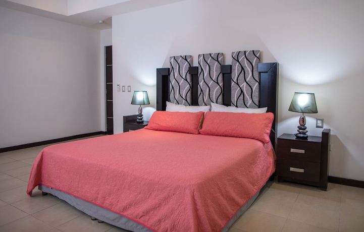 Imagen de la habitación del Hotel San Pedro 5ta Avenida. Foto 2