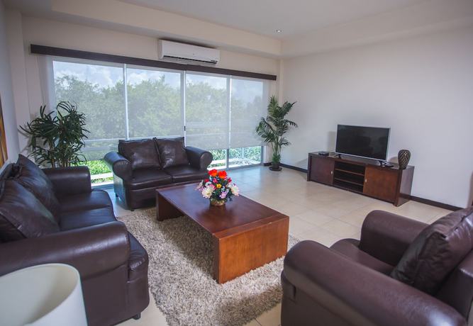 Imagen de la habitación del Hotel San Pedro 5ta Avenida. Foto 5