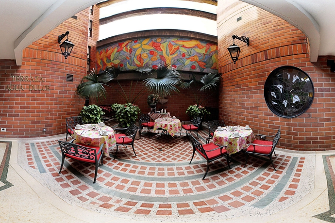 Imagen del bar/restaurante del Hotel San Pedro Del Fuerte. Foto 3
