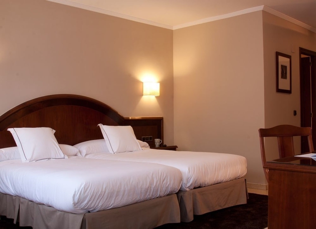 Imagen de la habitación del Hotel San Pedro, Langreo. Foto 3