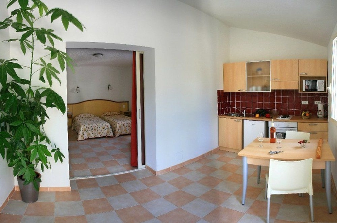 Imagen de la habitación del Hotel San Pellegrino. Foto 6