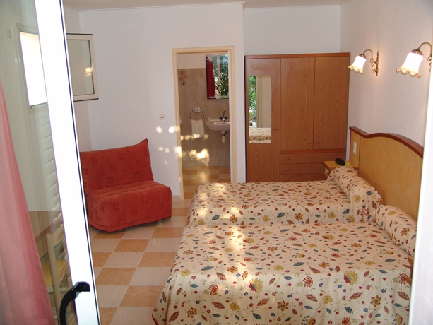 Imagen de la habitación del Hotel San Pellegrino. Foto 7