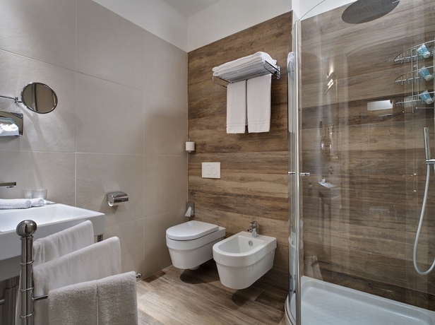 Imagen de la habitación del Hotel San Pietro, Bardolino. Foto 12