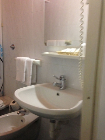 Imagen de la habitación del Hotel San Pietro, Chiavari. Foto 8