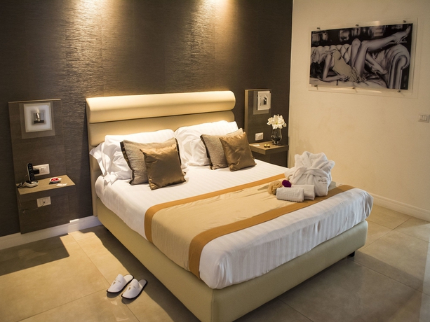 Imagen de la habitación del Hotel San Pietro, N&aacute;poles. Foto 11