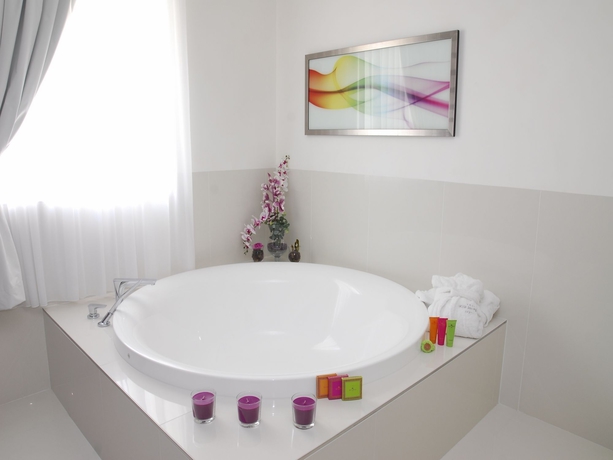 Imagen de la habitación del Hotel San Pietro, N&aacute;poles. Foto 15