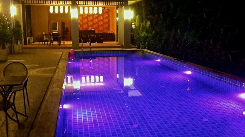 Imagen de la piscina del Hotel San Pita. Foto 14
