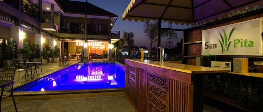 Imagen de la piscina del Hotel San Pita. Foto 15
