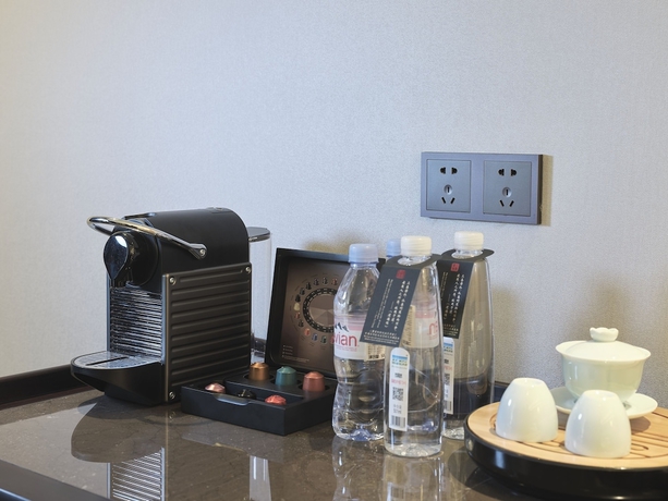 Imagen de la habitación del Hotel San Po Hotel. Foto 5